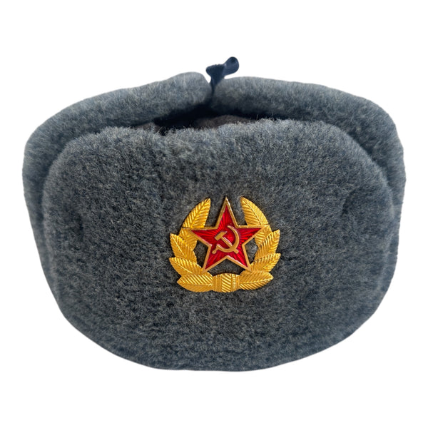 Authentique chapeau d’hiver Ushanka de l’armée russe soviétique avec insigne de soldat