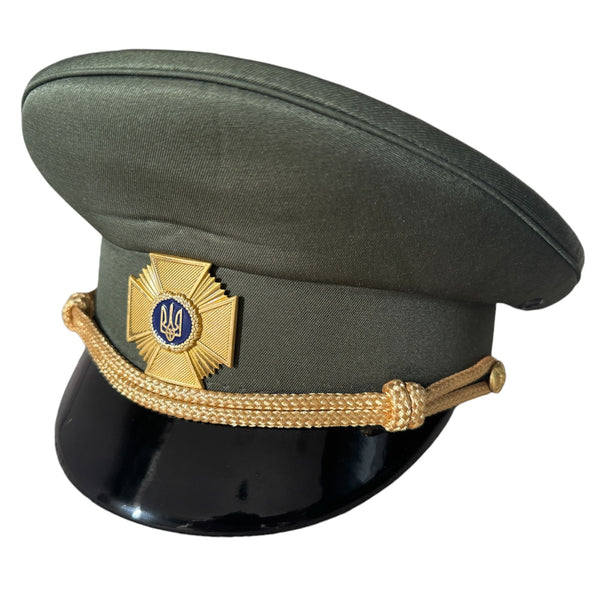 Uniforme d'officier militaire de l'Ukraine post-soviétique, casquette à visière, insigne en métal