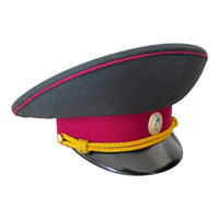 Uniforme d'officier militaire de l'Ukraine post-soviétique, casquette à visière, insigne en métal